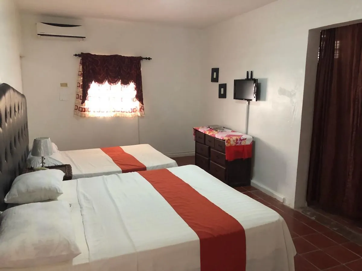 Bocachica Beach Hotel Бока-Чика